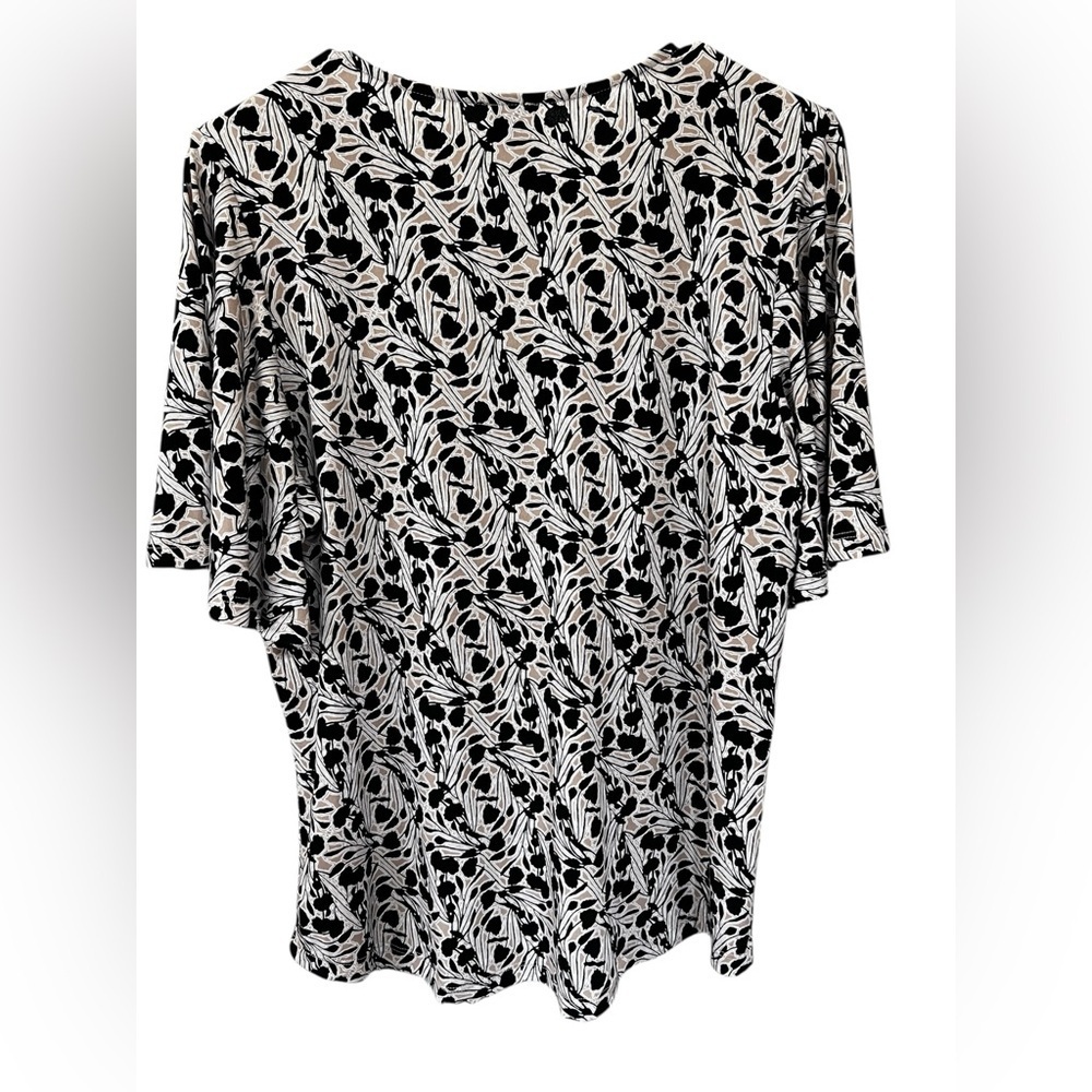 Anne Klein Black and Tan Floral Women's Top - Picture 5 of 5